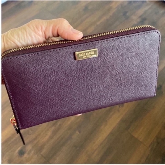 Kate Spade NWOT Wallet Continental Wallet - Picture 1 of 14